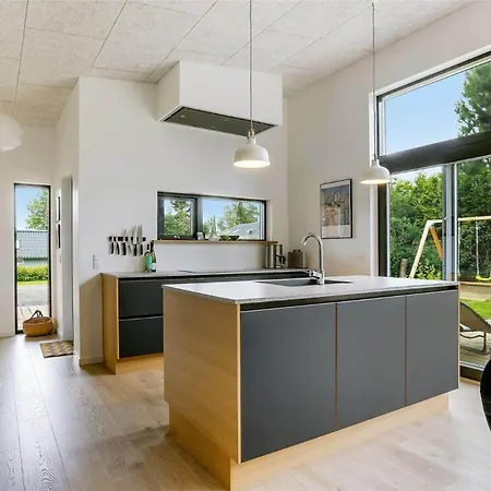 30159-odder-thorasvej-24